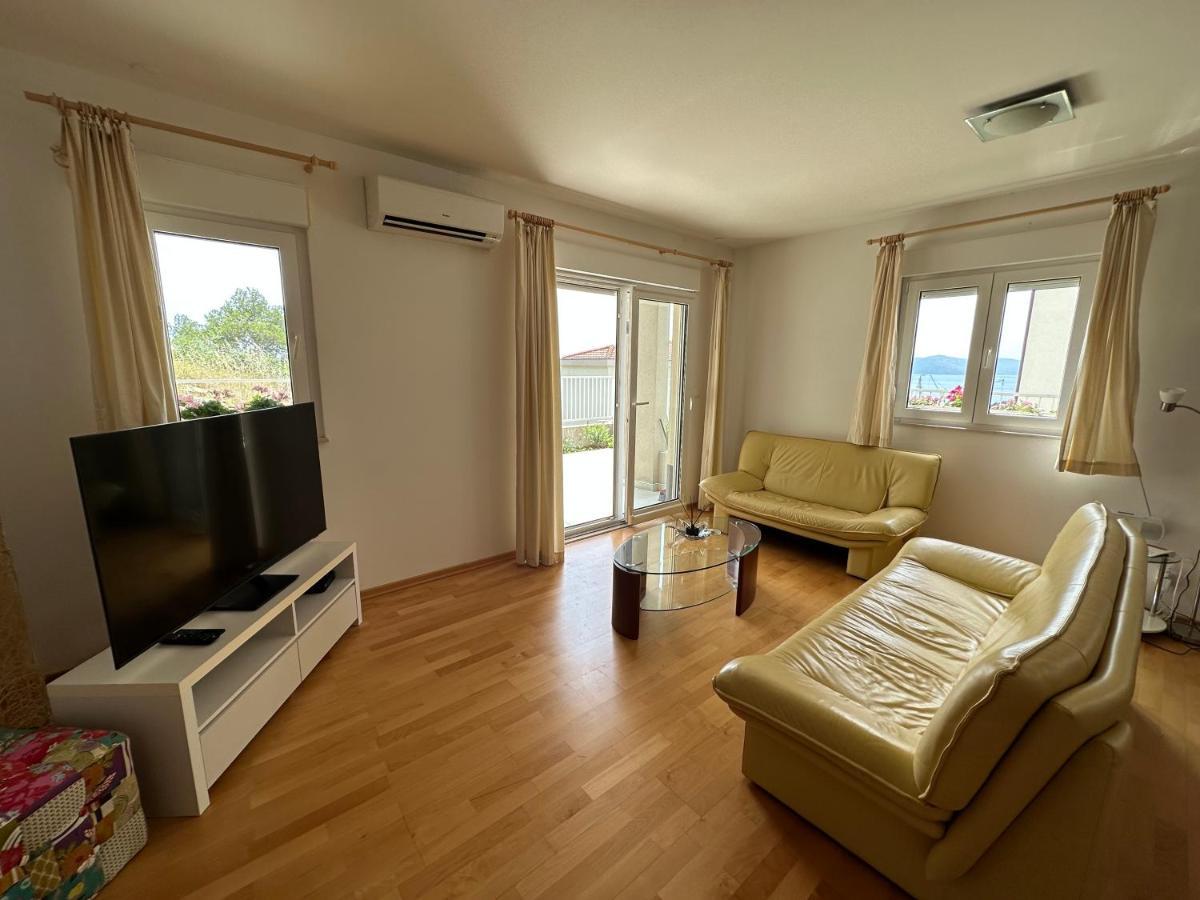 Aurora Luxury Apartment 特罗吉尔 外观 照片