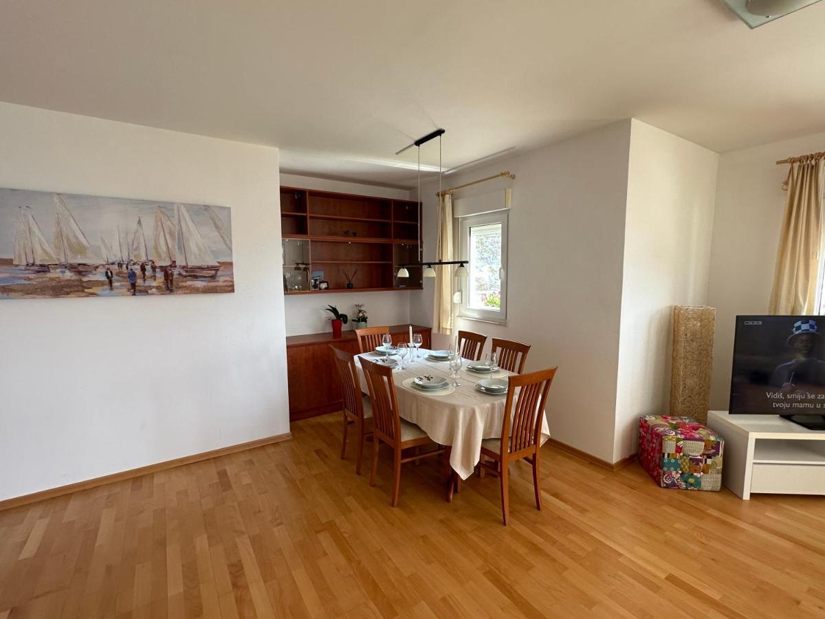 Aurora Luxury Apartment 特罗吉尔 外观 照片